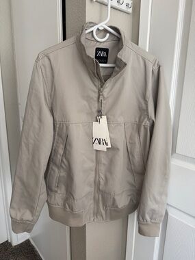 NWT Zara Light Taupe Zip-Up Bomber Jacket for Men- SIZE L